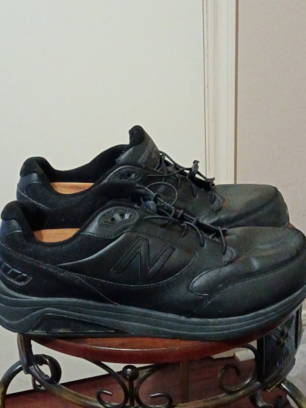 New Balance 928v3 MW928BK3 Men’s Size 10 2E Black Leather Walking Comfort Shoes